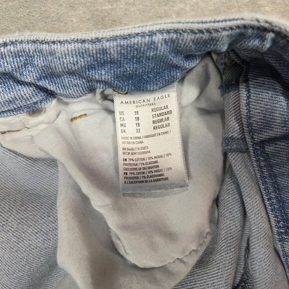 American Eagle Curvy Mom Jeans 18 Blue Stretch High Rise Ankle Length Distressed - Picture 8 of 11